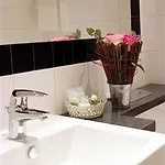 Etoile Trocadero Hotel