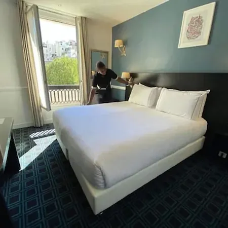 Etoile Trocadero Hotel