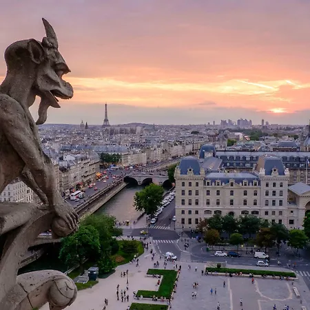 Etoile Trocadero Szálloda 3*