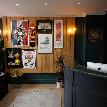 Etoile Trocadéro 3* Paris