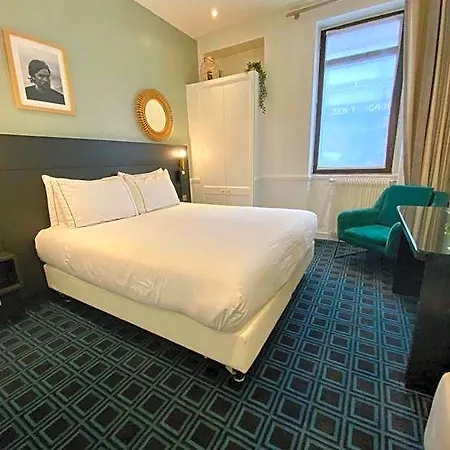 Etoile Trocadéro 3*