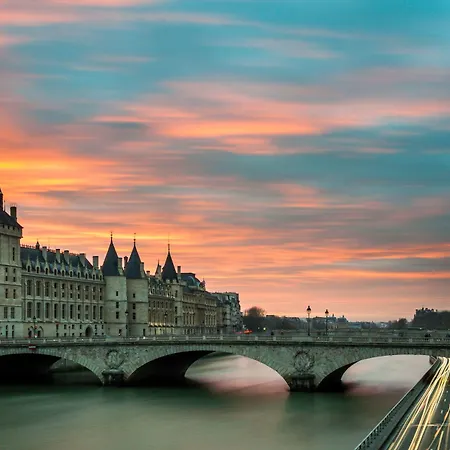 Hotel Etoile Trocadero 3*
