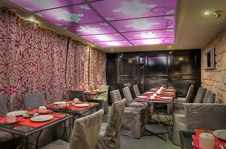 Etoile Trocadero 3* Paryż