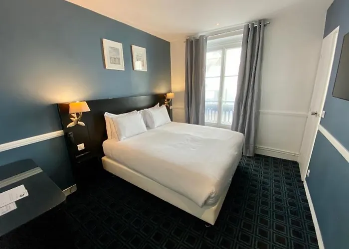 Hotel Etoile Trocadéro 3*