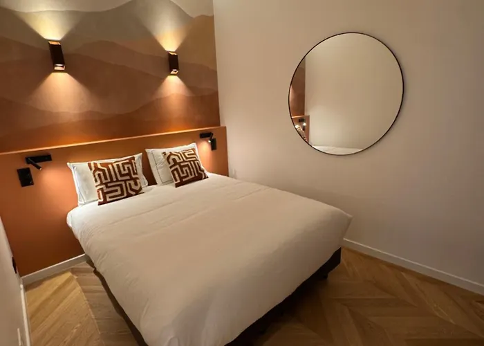 Etoile Trocadéro Hotel París