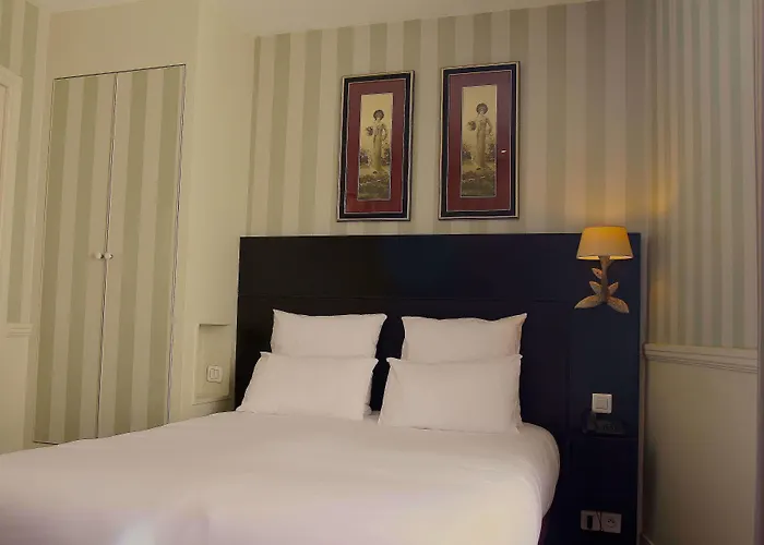 Hotel Etoile Trocadéro 3*