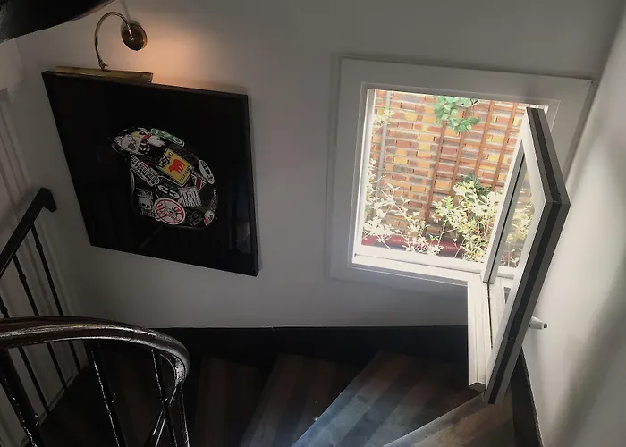 Etoile Trocadéro Hotel