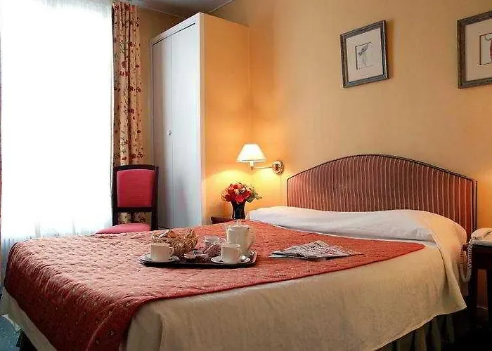 Etoile Trocadéro Hotel París