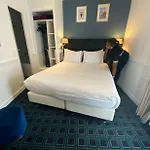 Etoile Trocadero Szálloda 3*
