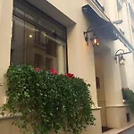 Etoile Trocadero Szálloda 3*